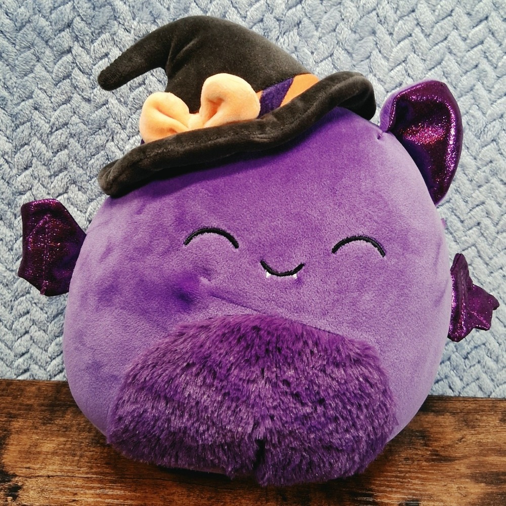 Squishmallows Halloween Blaire the Bat Purple Witch Hat Fuzzy Belly Plush 8 inch